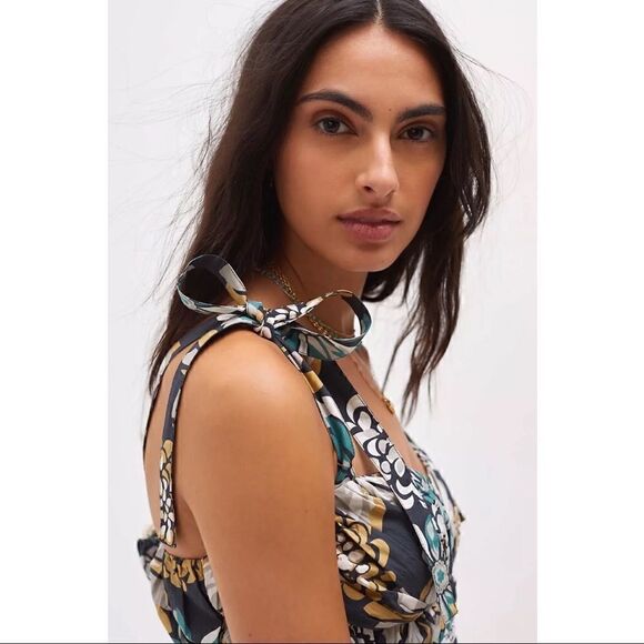 NEW Anthropologie Forever That Girl Sweetheart Ruched Floral Peplum Cami X-Large - Picture 2 of 3